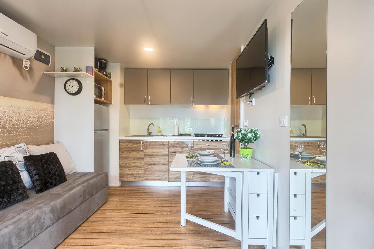 Total Escape Mobile Home Nera Camp Porton Biondi Rovinj Dış mekan fotoğraf
